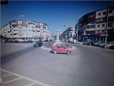 VANDUT !!! Apartament 3 camere zona de jos, totul nou, 50000 euro